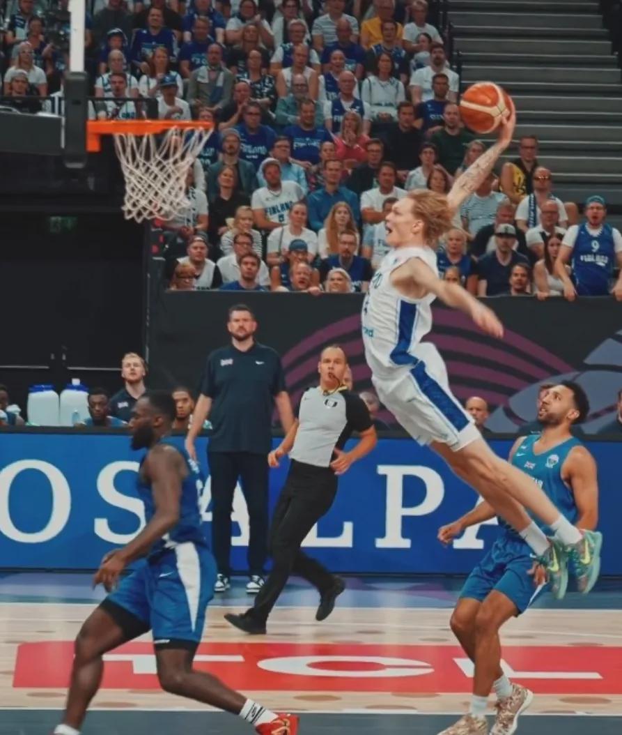 炸了！23+43！只能排第10！勇士血亏...