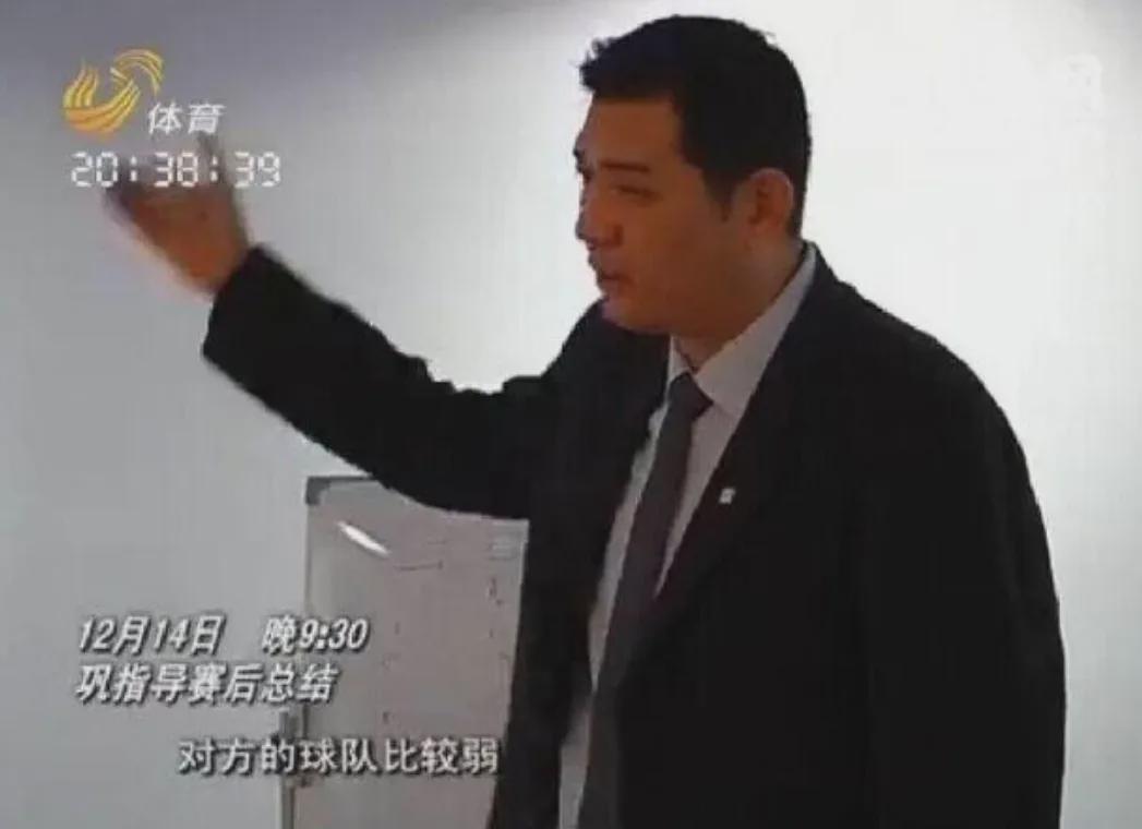 炸了！23+43！只能排第10！勇士血亏...